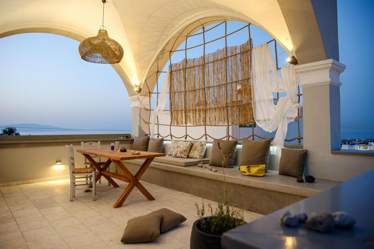 Central Hostel Oia Dış mekan fotoğraf