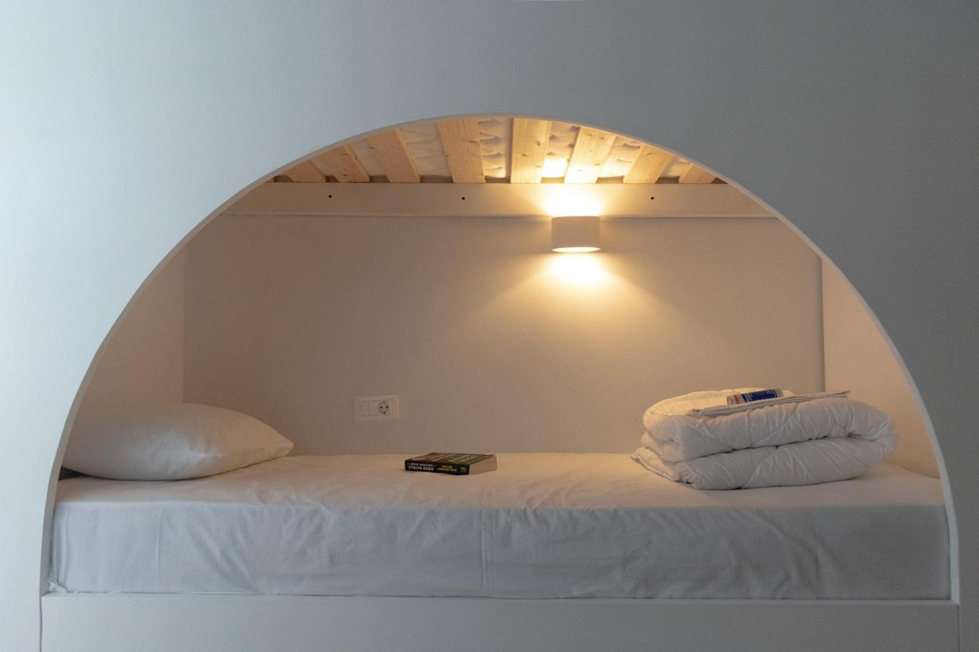 Central Hostel Oia Dış mekan fotoğraf