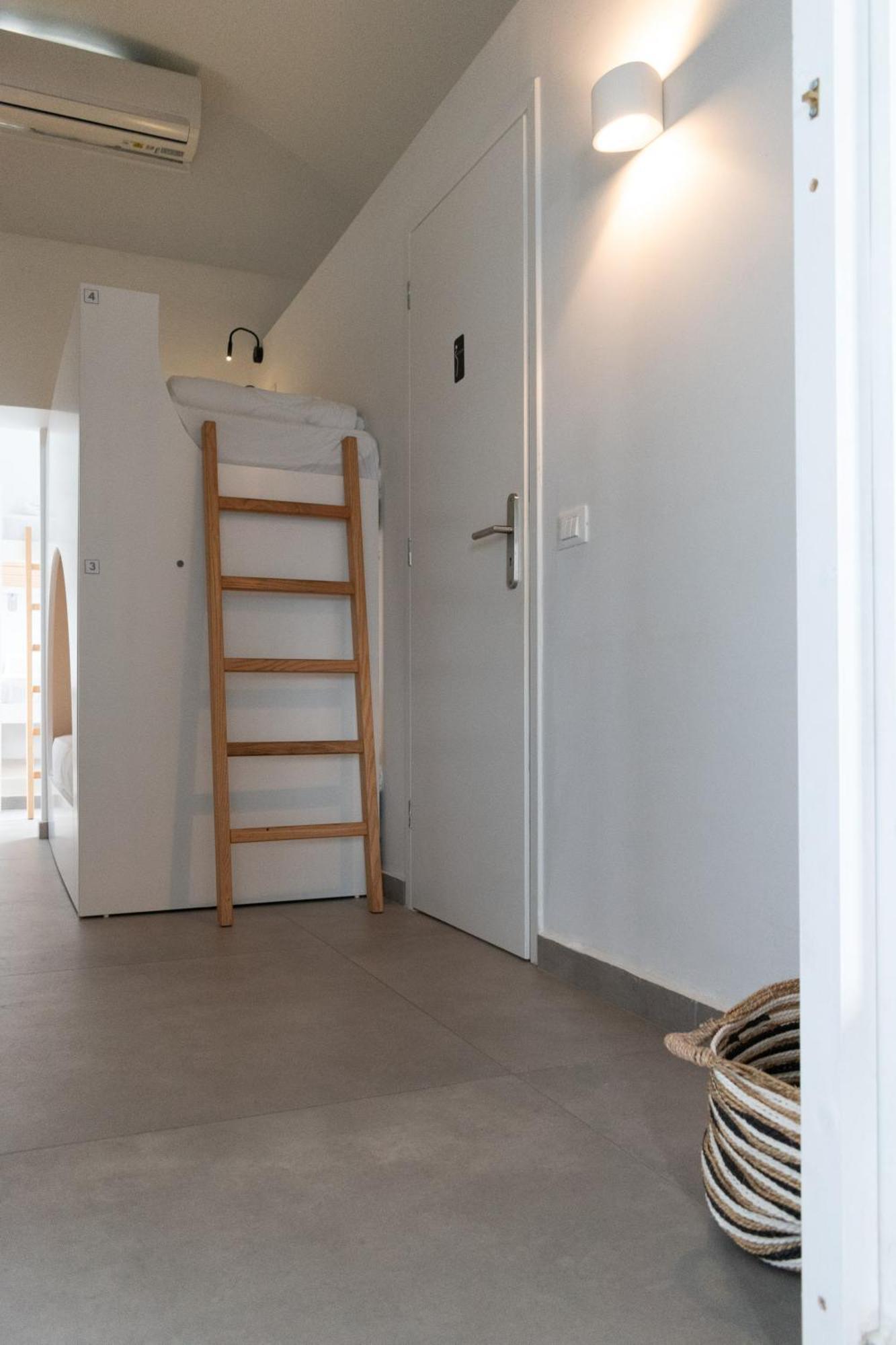 Central Hostel Oia Dış mekan fotoğraf